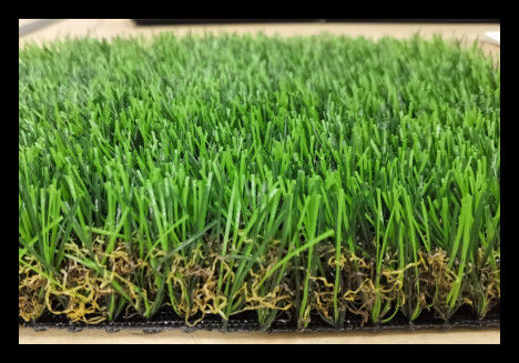 Fake Landscaping Artificial Grass For Terrace Garden 4 Colors Straight Curly